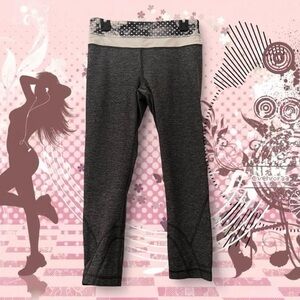 Y2K Vintage Activewear polka dot Lululemon capris